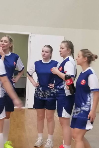 photo 5193165891444013871 y