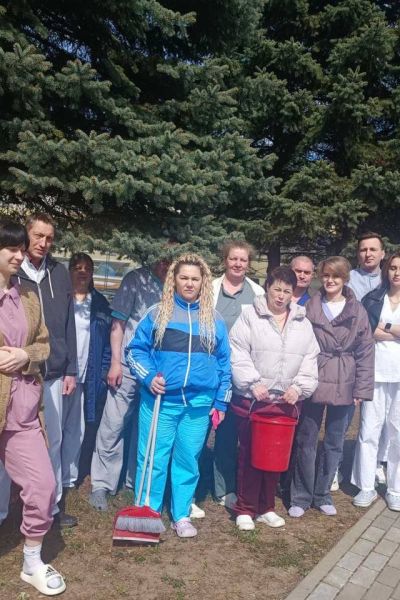 photo 5404321477449946636 y