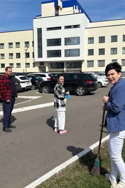 photo 5404321477449946641 y