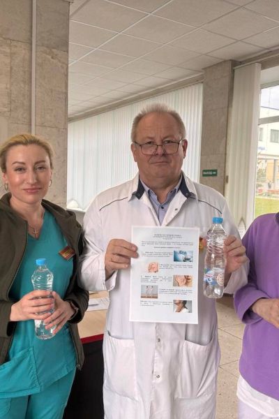 photo 5404675567438729876 y